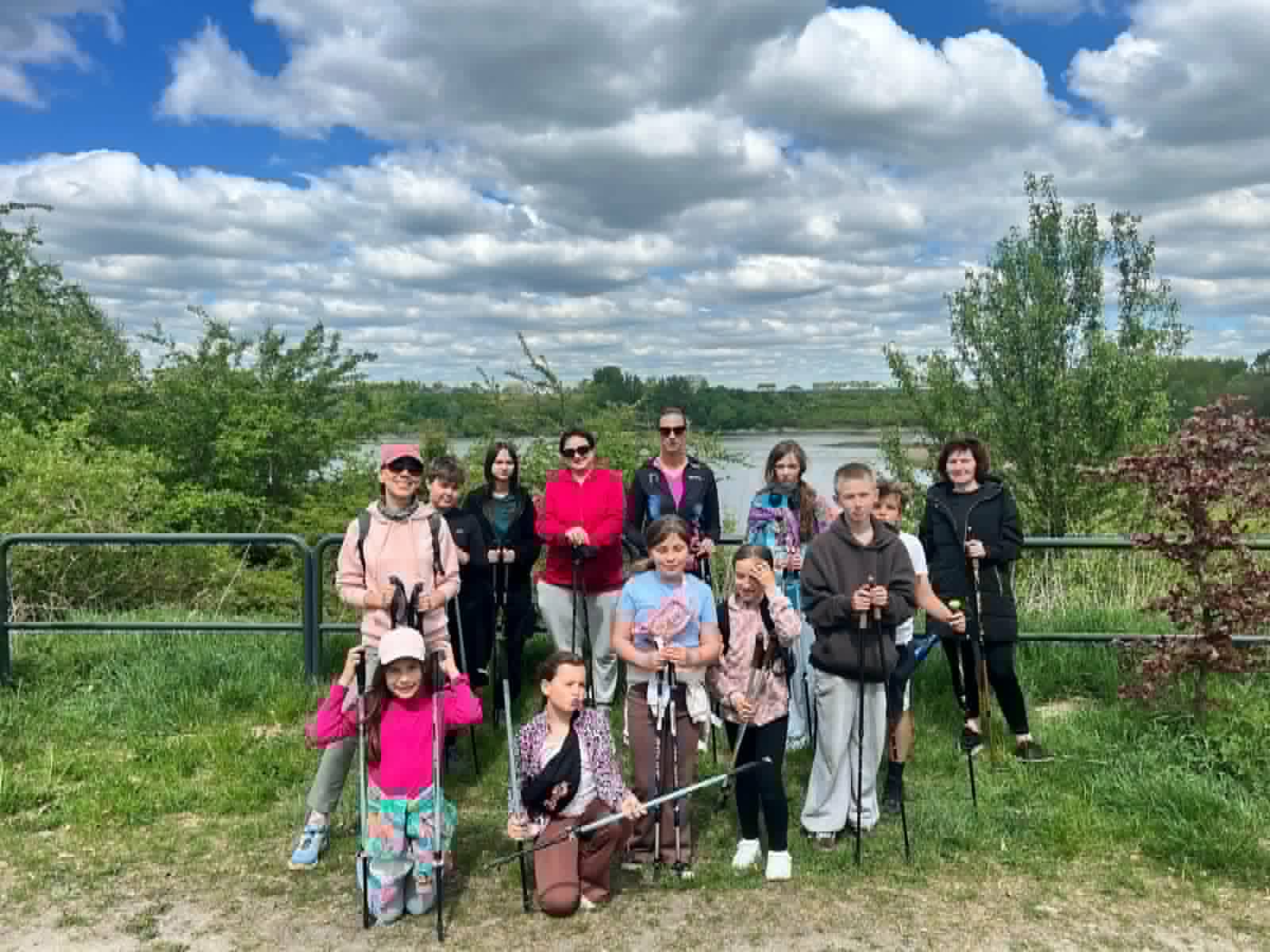 Szkolny marsz Nordic Walking